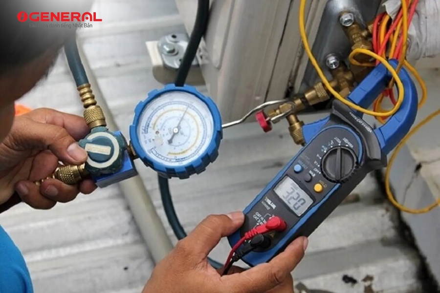 Máy Lạnh Tự Tắt Chớp Đèn: Nguyên Nhân Và Cách Khắc Phục Hiệu Quả